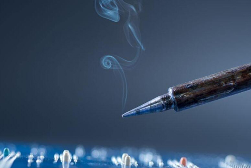 ���F���F������